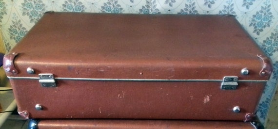 Retro travel USSR large suitcase with black corne… - image 6