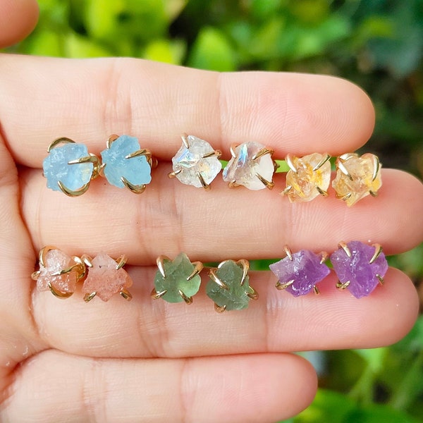 Gold Claw Raw Rainbow Gemstone Stud Oorbellen Echte Quartz Birthstone Earring Healing Crystal Earring Amethist Labradoriet Boho Sieraden Cadeau