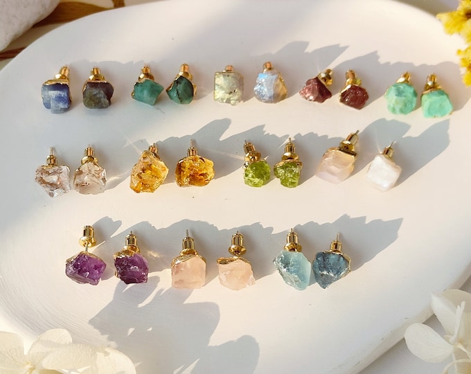Small Raw Gemstone Stud Earrings Gold Plated Rose Quartz Moonstone Labradorite Healing Crystal Stone Birthstone Earring Boho Jewelry Gift