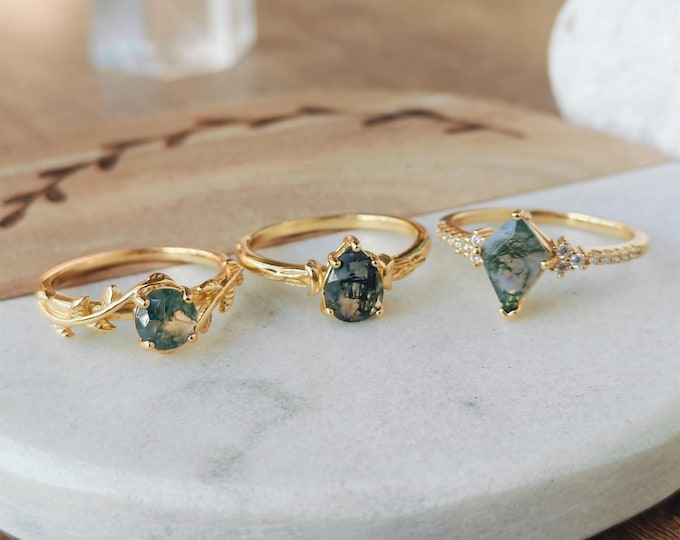 Dainty Green Real Moss Agate Ring 925 Sterling Silver Ring Healing Crystal Birthstone Jewelry Ring Birthday Gift for Her Mom Wift Friend
