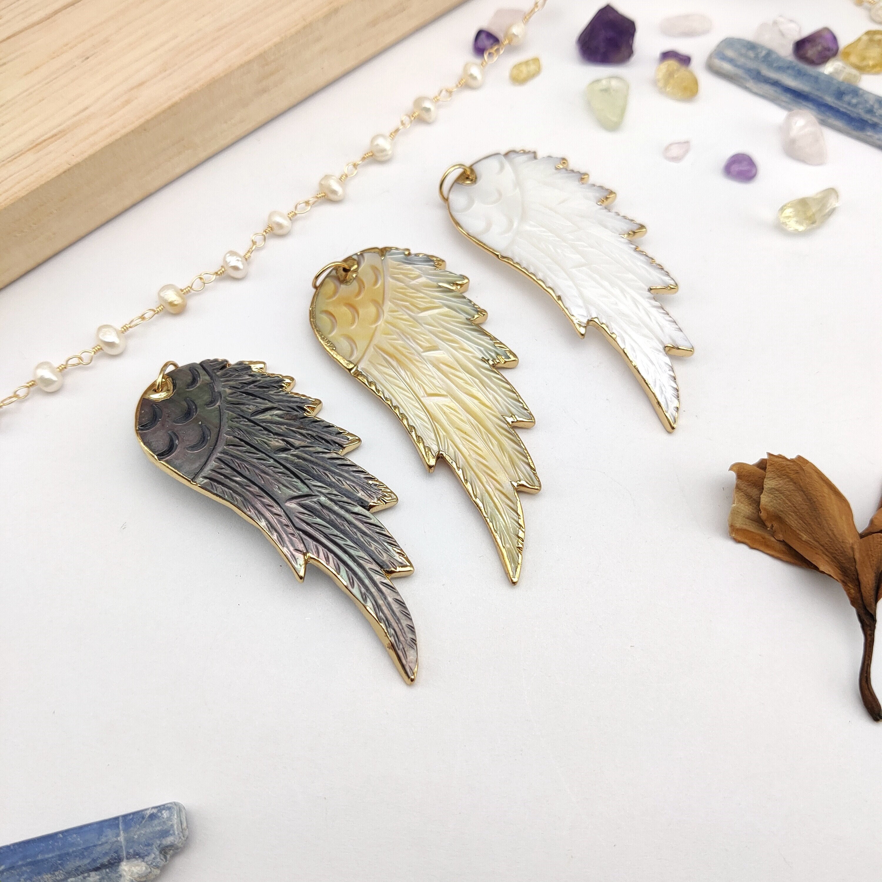 Natural Rainbow Shell Feather Pendant 