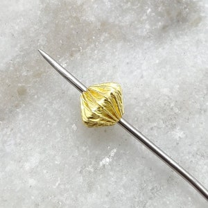 6.50X7.50 MM Handmade Textured 18k Gold Marquise Spacer Bead Finding | KC1686