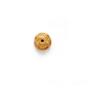 18k Gold Charm, 18 Karat Gold Fancy Bead, 4 x 8 MM Zwischenring