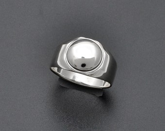 thumbnail image 2 of Polished 925 Sterling Silver Open Design Thumb Ring - Diamond-Cut Pattern, Size 11, Made In USA 2 of 13