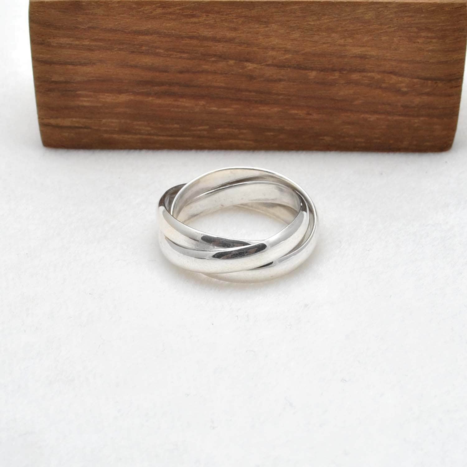 925 Sterling Silver Triple Interlocked Ring, Three Rolling