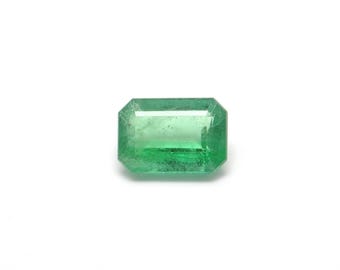 1.40 Ct Natural Green Emerald, Certified Loose Faceted Gemstone for Jewelry & Rings
