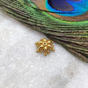 Gold Bead Cap, Floral Design, 3.5X12mm, 18k Gold Solid, Jewelry Making Supply, Gold Bead Cap, KC1212