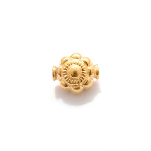 18k Gold Blumen Bead, texturierte Gelbgold Spacer (6 x 5 MM)