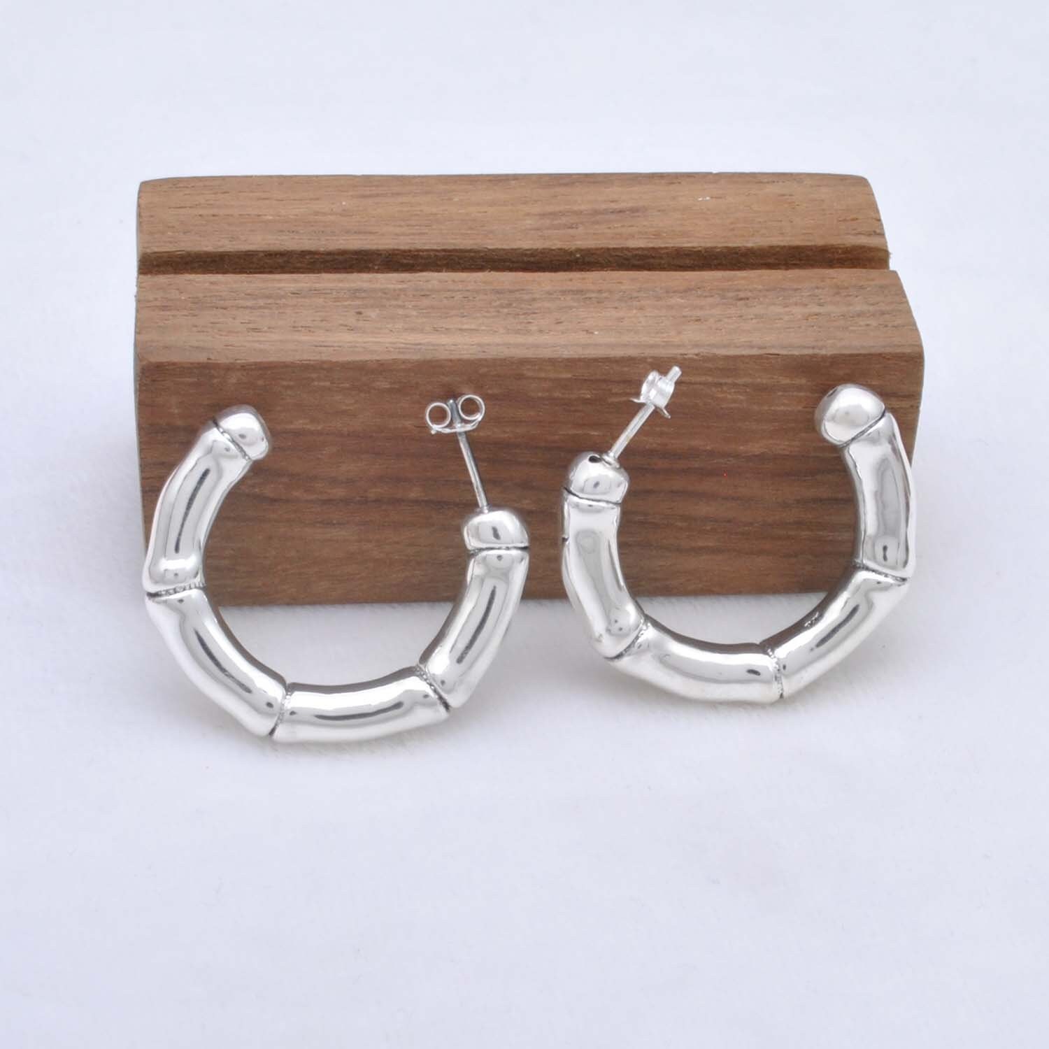 アクセサリー Sterling Silver Bamboo Pierced Earrings Solid 925 Sterling Silver Bamboo Shrimp HOOP Earrings 25 Mm