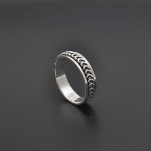 Handmade Sterling Silver Celtic Knot Band Ring - Size 13