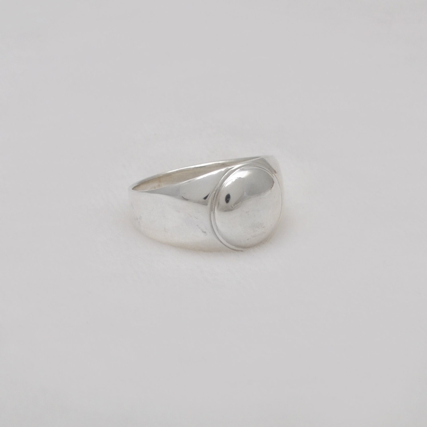 thumbnail interactive-video image 1 of Polished 925 Sterling Silver Open Design Thumb Ring - Diamond-Cut Pattern, Size 11, Made In USA 1 of 13