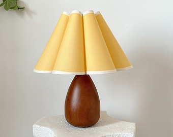 Handmade Wood Table Lamp, Yello Fabric Shade 110-240V Retro Rustic Cozy Decorative Japandi Nightstand Lamp For Bedroom Living Room Kitchen