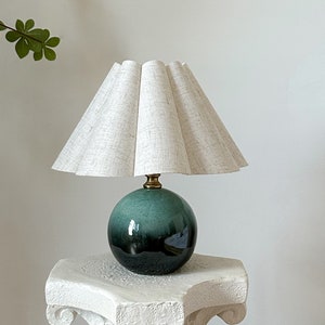 Handmade Green Glaze Ceramic Table Lamp 110-240V Sturdy Base Linen Fabric Pleated Shade, Bedroom Living Room Kitchen Vintage Cozy Decor Lamp