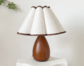 Walnut Color Paint Wood Table Lamp 110-240V Linen Brown Trim Fabric Pleated Petal Shade Bedroom Living Room Kitchen Rustic Deco Japandi Lamp