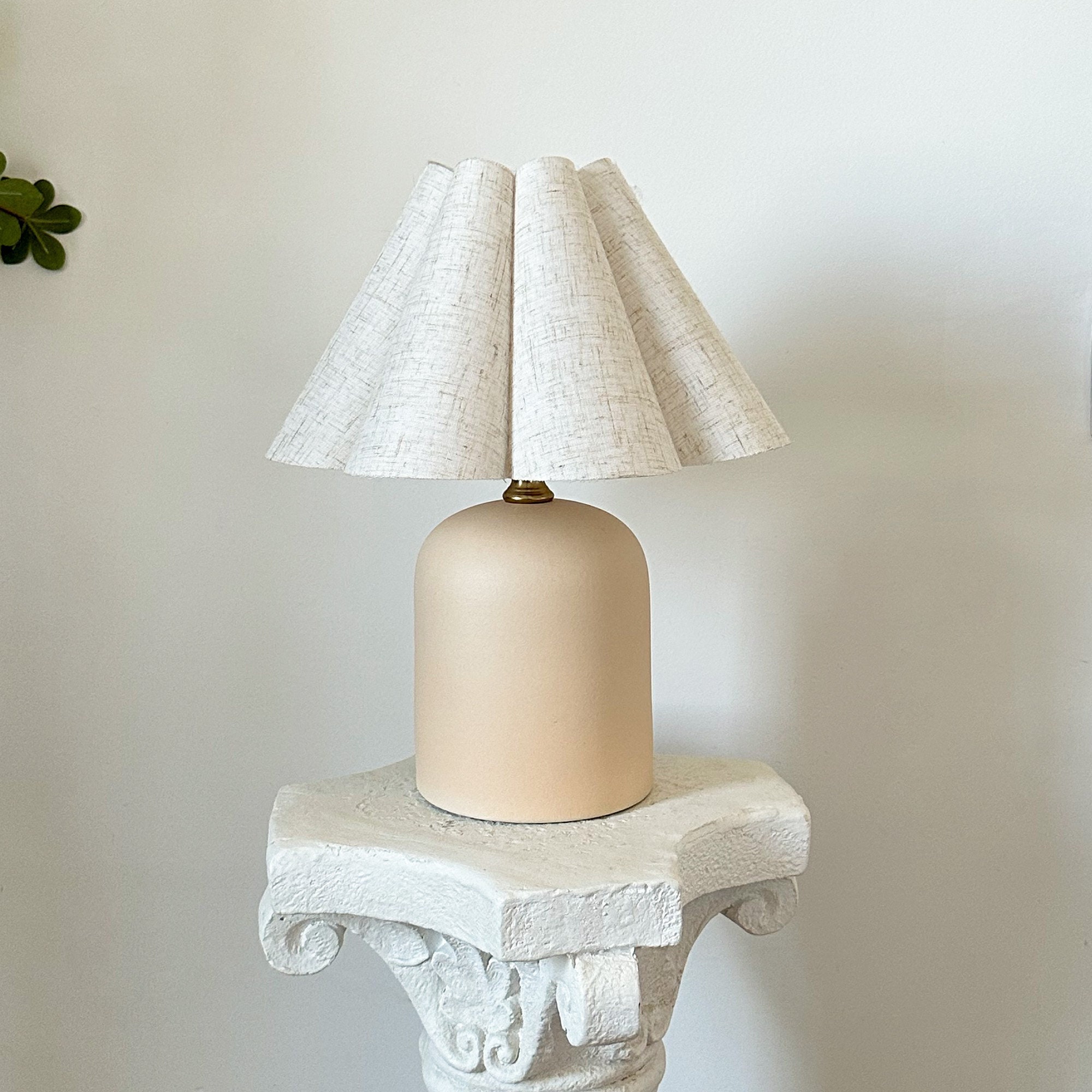 Pleated Linen Petal Lampshade Table Lamp, Vintage Style Beige Ceramic Base