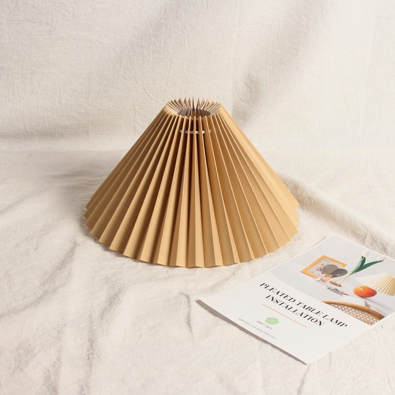 Pantalla plisada para lámparas de mesa y lámparas colgantes Khaki