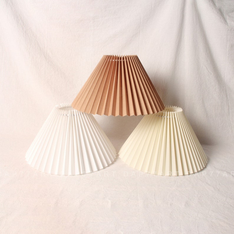 Pleated Lampshade Hypotenuse Length 18cm image 1