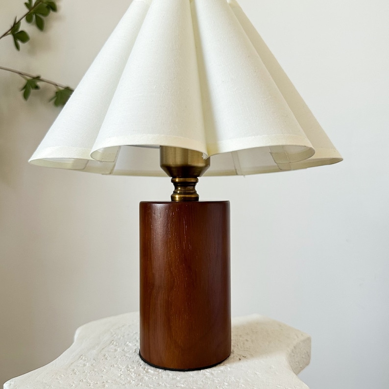 Handmade Wooden Pillar Table Lamp, Cream Fabric Pleated Petal Shade 110-240V For Bedroom Living Room Kitchen Retro Cozy Decor Japandi Lamp image 8