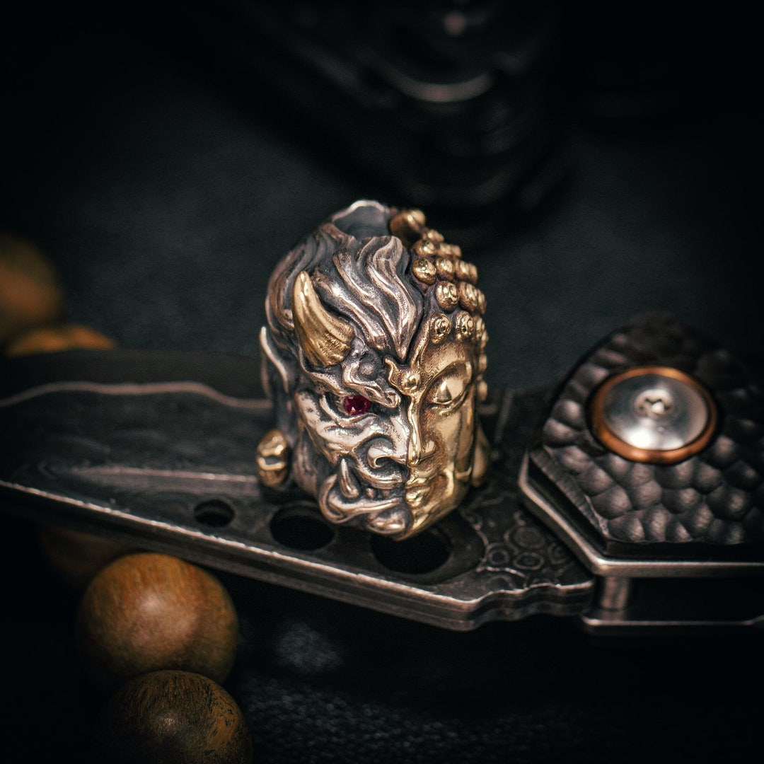 仏陀か悪魔かパラコードビーズ – S925 シルバー、真鍮、ルビー | 善と
