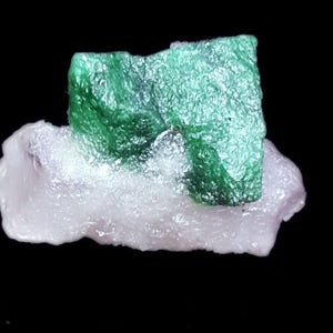 95.87 Ct Certified Natural Colombian Green Emerald Loose Gemstone Untreated Unheated Rough Translucent Colombian Green Emerald Rough Gems