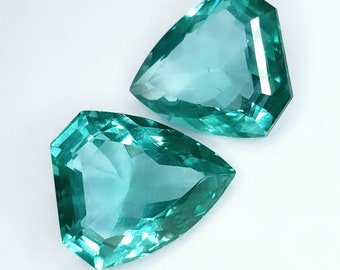 天然16.20カラットのトルマリン原石、グリーンジェムストーン