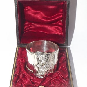 Novedad antigua, cinturón victoriano de plata maciza de ley y anillo de servilleta con hebilla, en caja, en caja, con sello Birmingham 1887