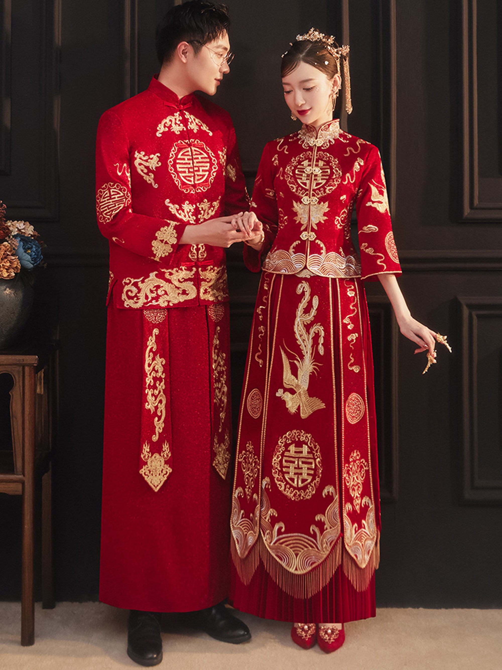 Chinese Traditional Red Wedding Dress and Hair Accessories Complete Set for  Women