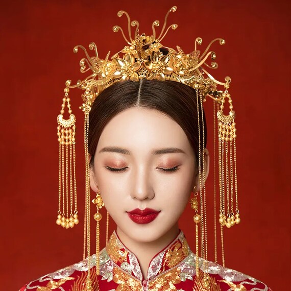 Traditional Chinese Wedding Headdress
