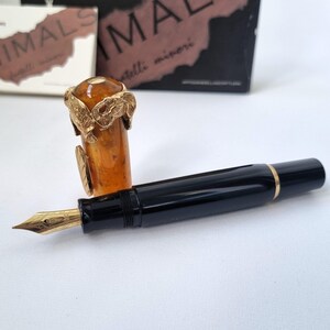 Collectible Luxury fountain pen Delta Anymals Elephant