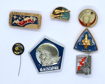 Lot de 7 badges avec épingles spatiales, fusée Spoutnik Gagarine, URSS