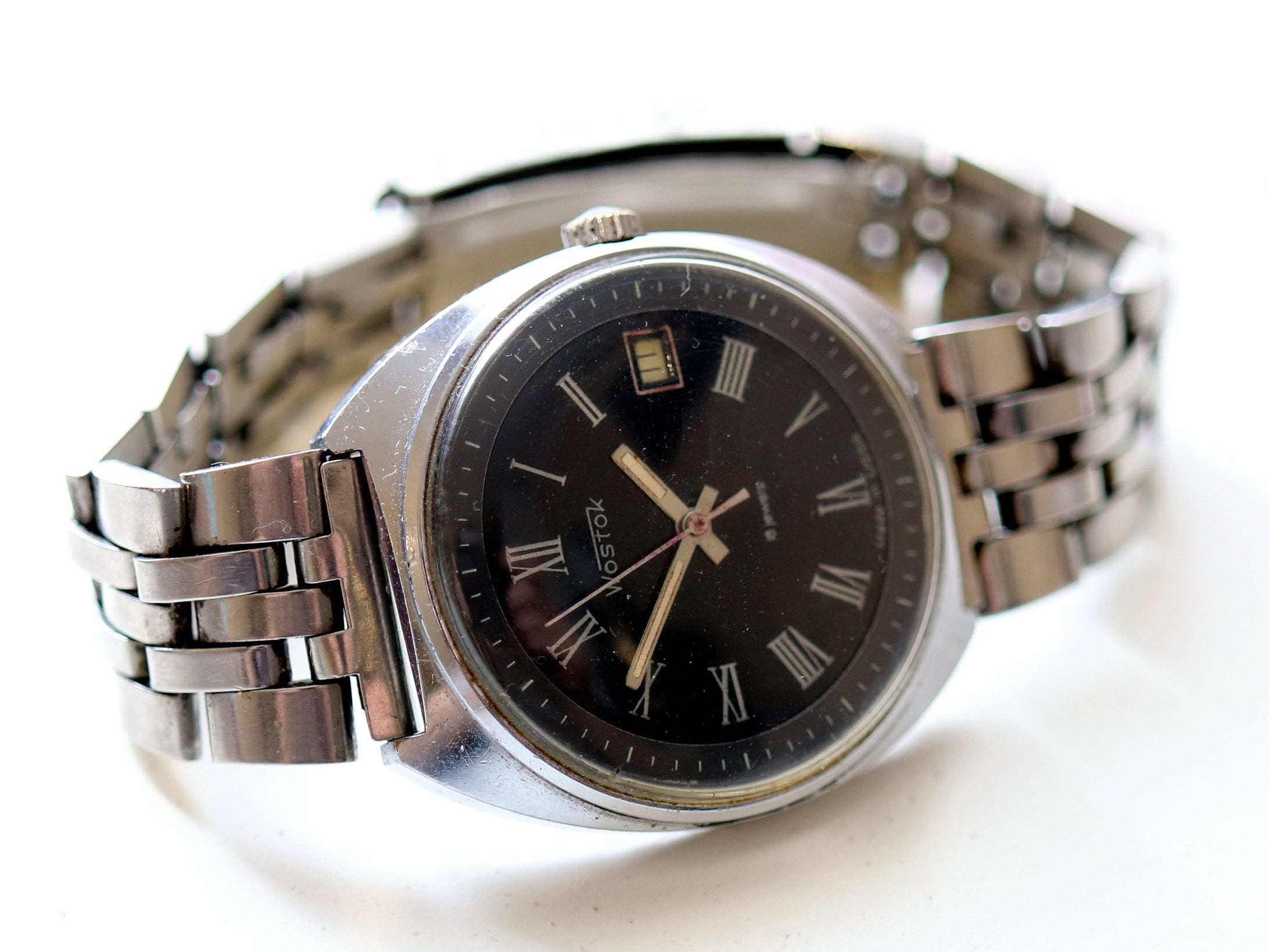 Montre Vostok 2214 URSS Vintage Années 80 - Mécanique Manuelle, Boîtier Acier, Bracelet Cuir Noir