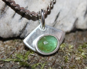 Green Emerald Silver Pendant | 999 Fine Silver | Handmade Silver Jewelry