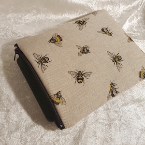 E-Book-Reader Tasche mit Reißverschluss Bienen Bild 6