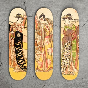 1785 Shunkō II Skateboard Deck Triptych Japanese Print