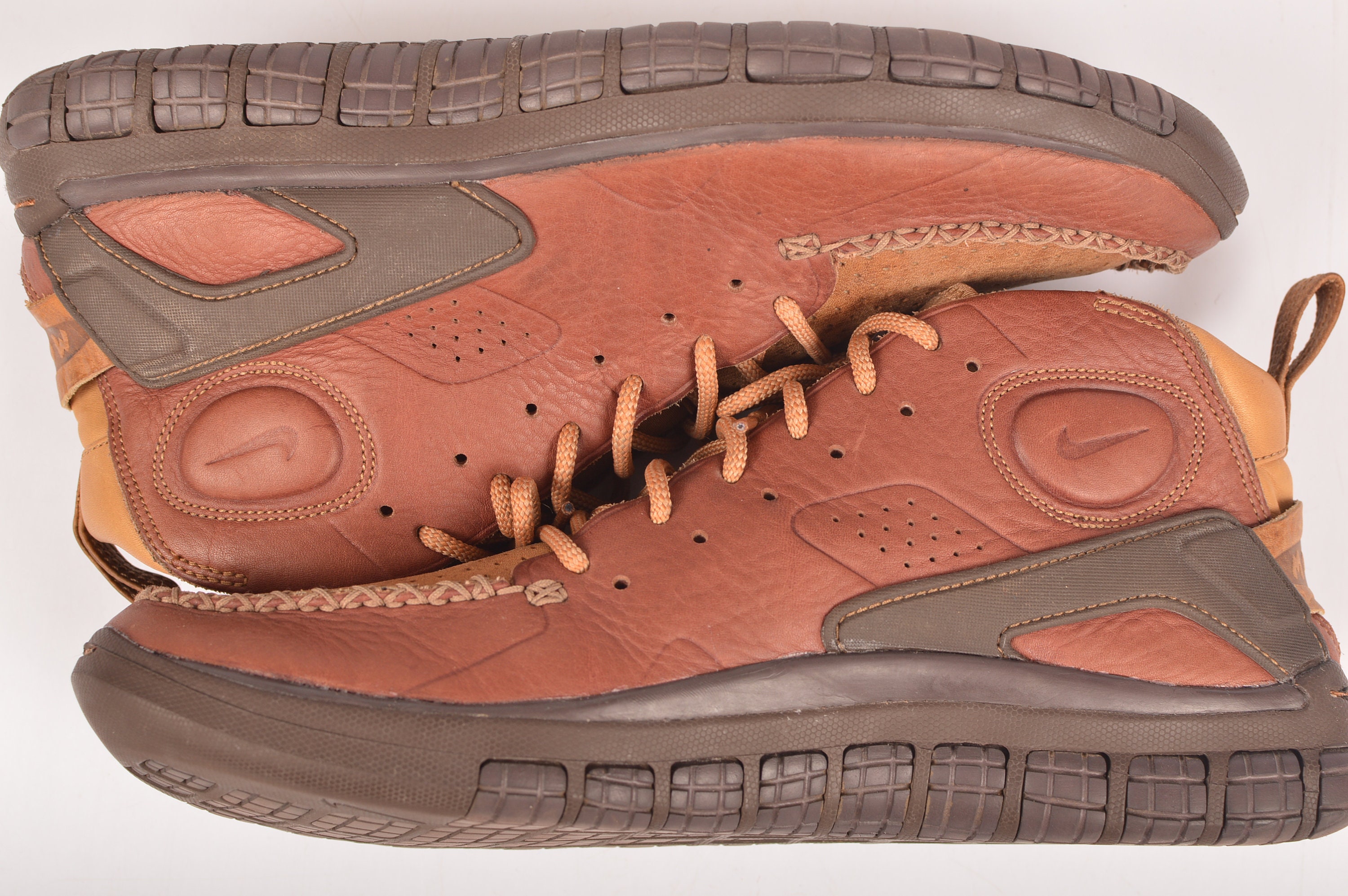 nike mowabb 2