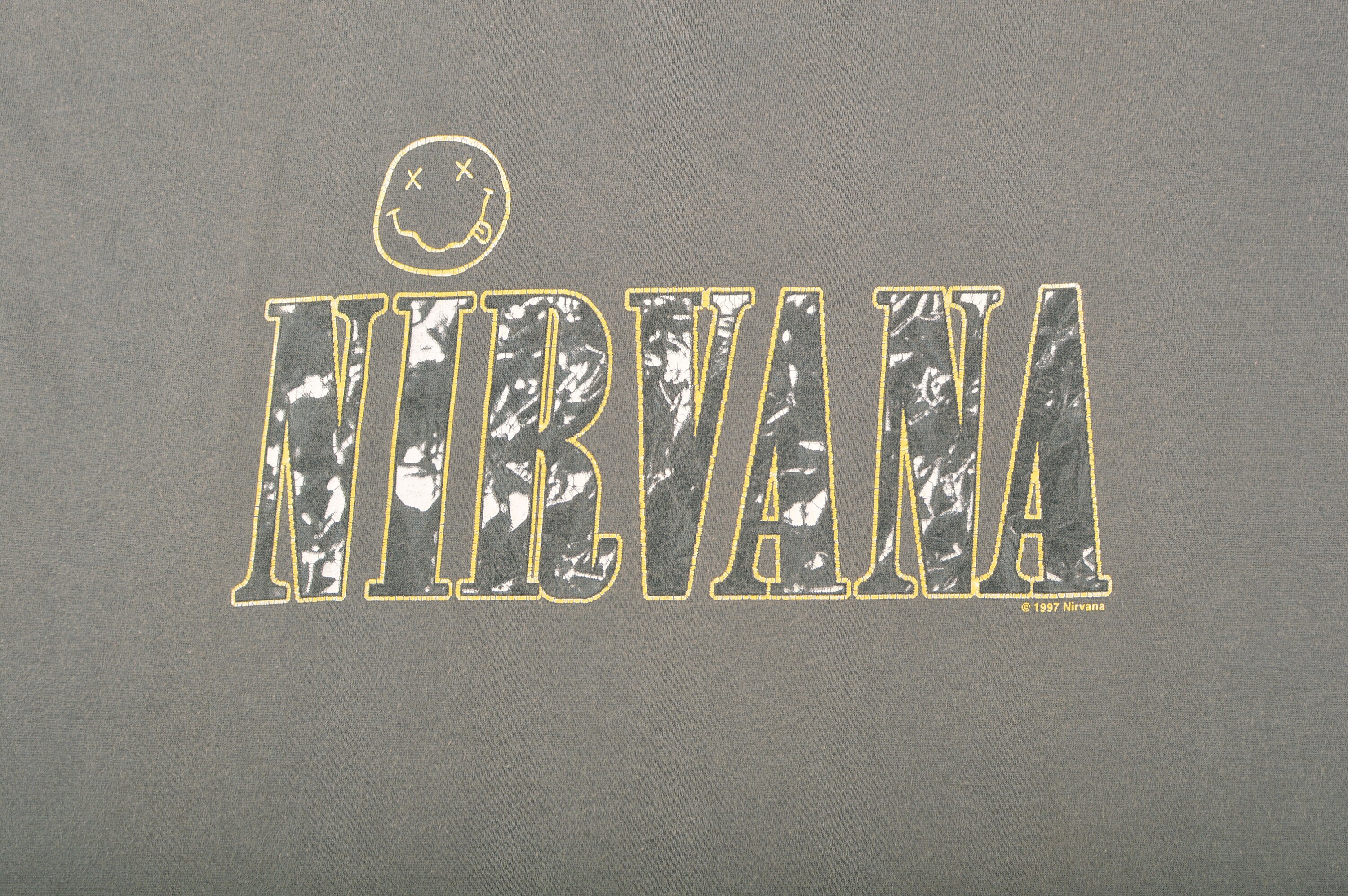 Vintage 1997 Nirvana Smiley Face T-shirt: J