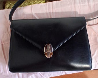 Gucci-Schultertasche, Vintage-Gucci-Schultertasche aus den 1960er Jahren aus schwarzem Leder, klassisch-elegante Schultertasche
