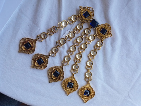 Vintage Valentino collar brooch, split collar broo