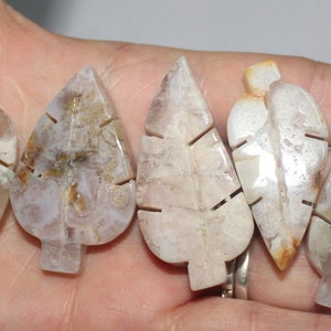 Flower agate leaf,carved crystal leaf,carved agate,grab bag gift,stocking stuffer,carved stone