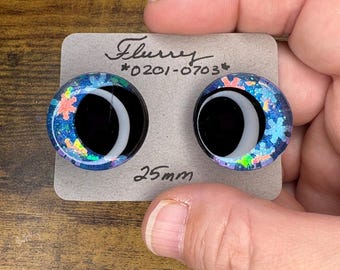 Winter Frost Themed Eyes for Crochet Plushies: Hand-Painted Glitter Sinker Eyes
