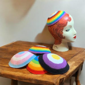 LGBTQ+ Pride Kippah spiral custom crochet design frik yarmulke - Any Colors! rainbow, transgender, bisexual, gay, lesbian, asexual