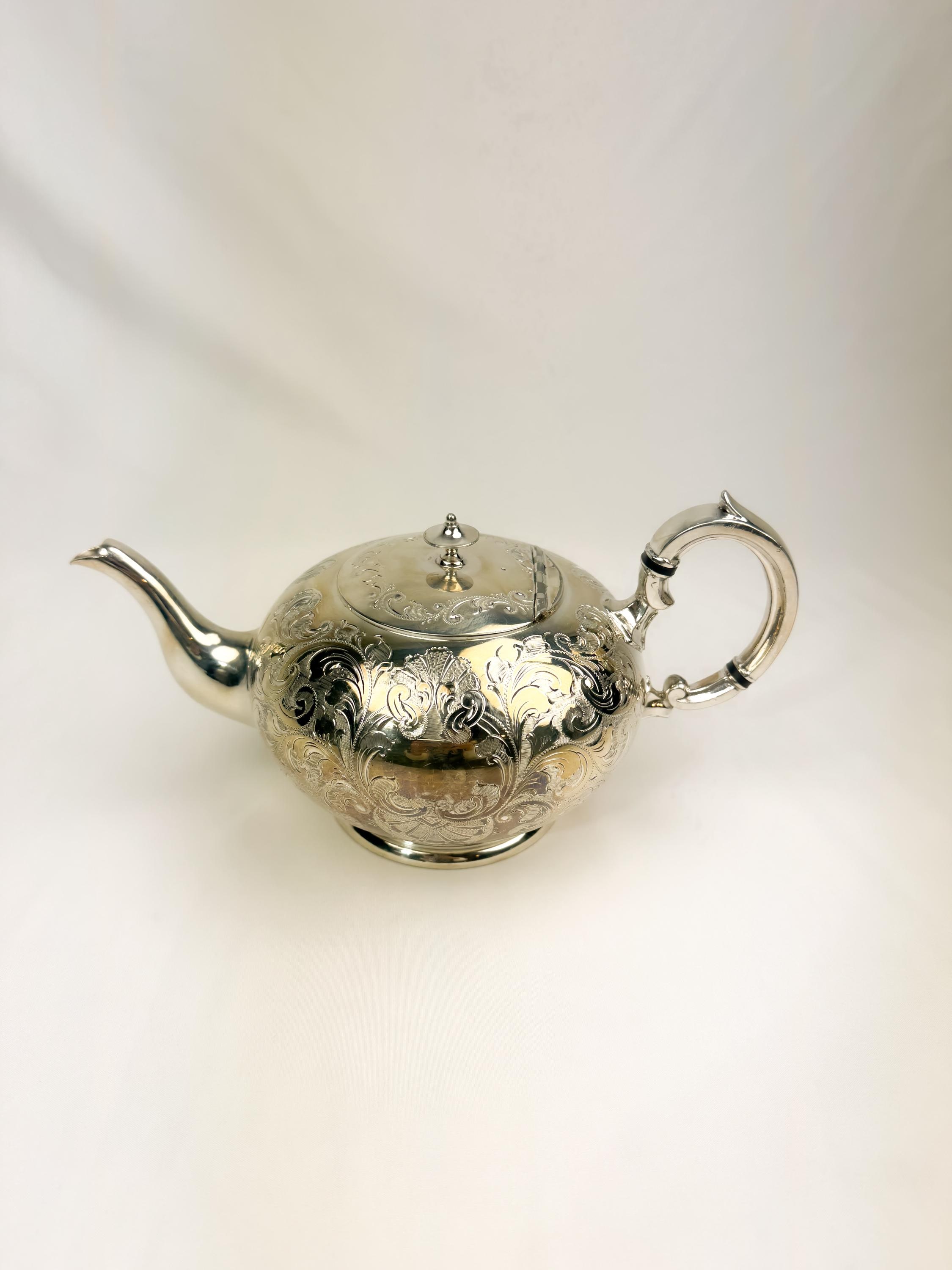 【Martin, Hall & Co】クイーンズパターン グレービーレードル s-l1200.jpg