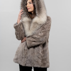 Giacca in pelliccia di visone color zaffiro / Cappotto da donna di lusso / Nuovo regalo personalizzato / Giacca in vero visone di Askio Fashion Furs