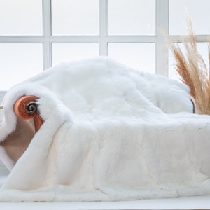 Luxurious White Shadow Fox Fur Throw Blanket | Premium 100% Real Fox Fur for Sofa, Bed & Home Décor | Handmade by Askio Fashion Furs