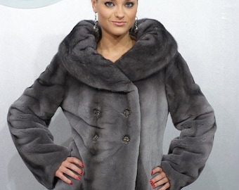 Jaqueta de vison azul Iris: Askio Fashion Furs, fabricada na Grécia
