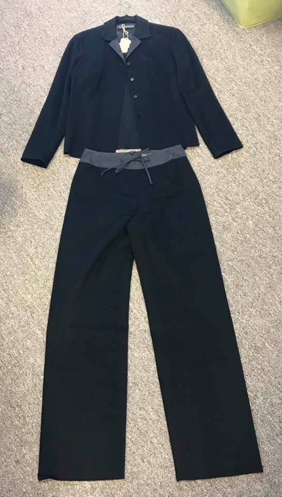 Tahari pants suit - Gem