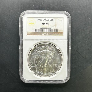 Beautiful 1987 American Silver Eagle MS69 NGC Graded