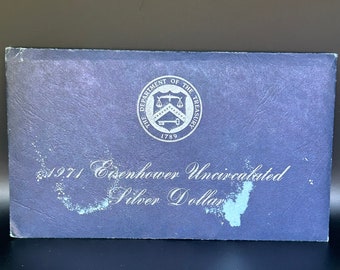 Beautiful 1971 S Uncirculated Eisenhower Silver Dollar 40% Silver in Original Blue Envelope