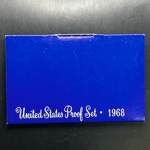Beautiful 1968 US Mint Proof Set in Box   !!