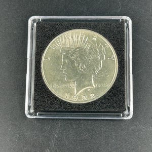 1922 Peace Silver Dollar UNC